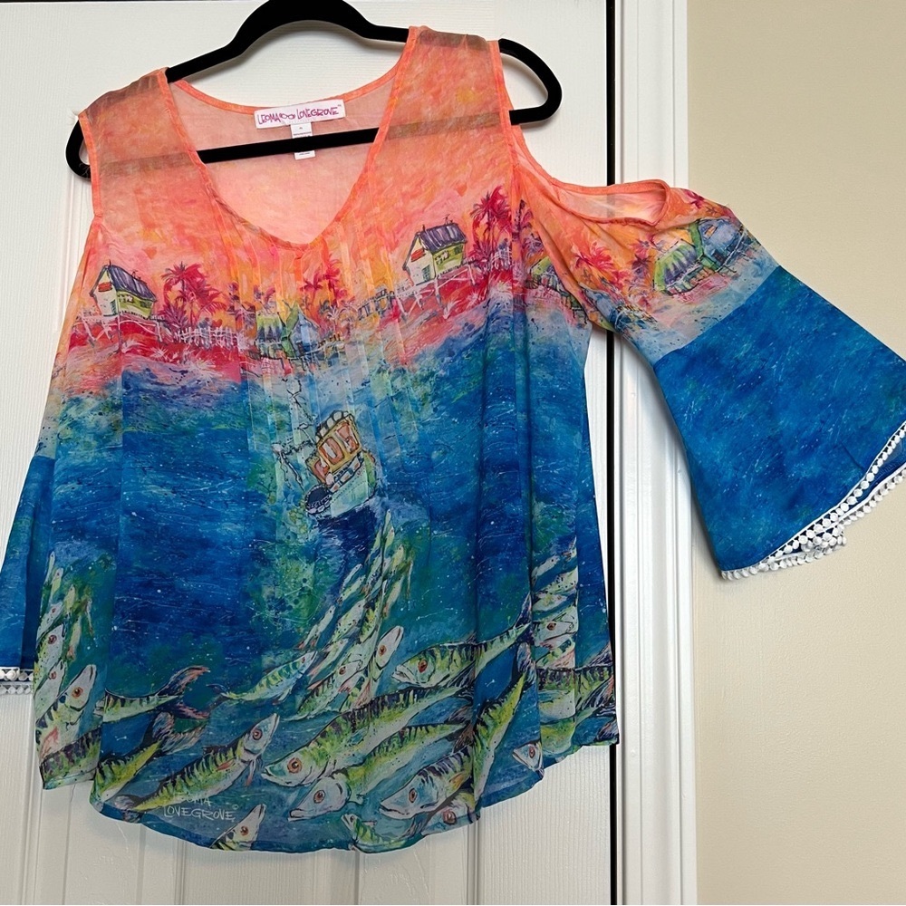 Leoma Lovegrove cold shoulder 3/4 length bell sleeved top in PL.